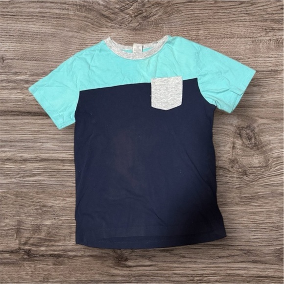 NWOT Gymboree Kids Two-Tone Blue and Gray Pocket T-Shirt boys size 10 - Picture 1 of 1